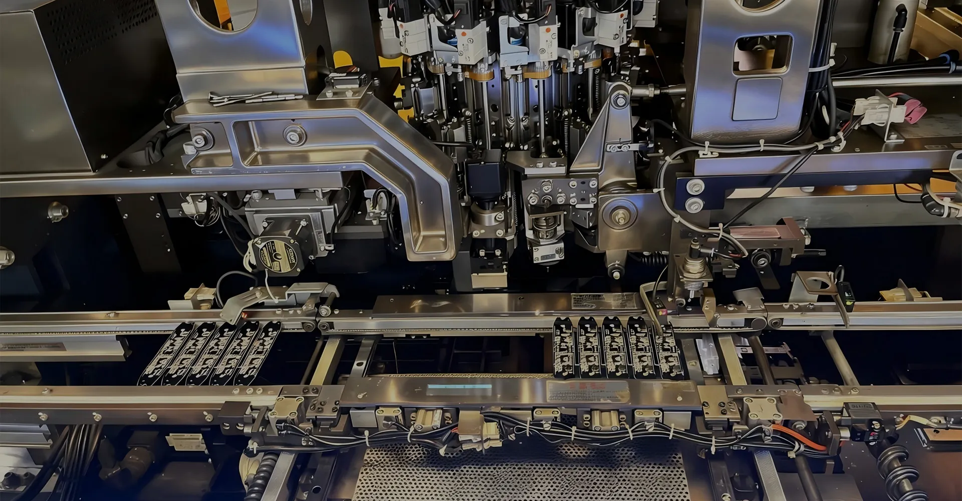 Виробники світлодіодних робочих ліхтарів